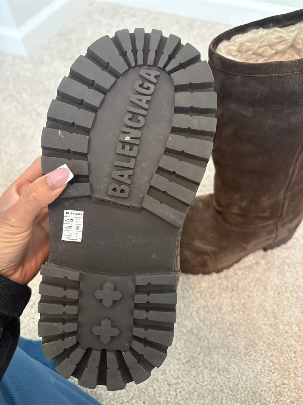 Balenciaga Alaska Fur High Boots Brown - Picture 2 of 4
